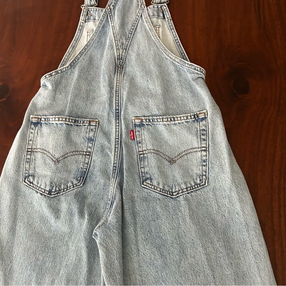Levi's Vintage-Inspired Light Blue Denim Overalls Size XS - Picture 11 of 16